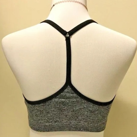 Victoria’s Secret T-Back Seamless Sports Bra - Picture 3 of 4